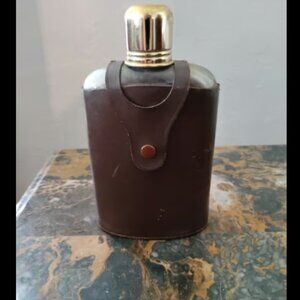 VINTAGE ELYTE TOP GRAIN GENUINE COWHIDE LEATHER FLASK HOLDER W/ BOTTLE